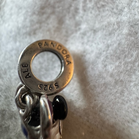 Pandora Disney Park Stitch With Popcorn - Picture 3 of 3